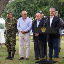 Alcalde Armitage anuncia llegada de 200 polic&iacute;as m&aacute;s para Cali, tras consejo de seguridad con el presidente Duque