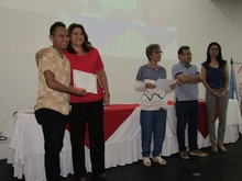 Docentes recibieron certificado de "Pensar otras formas de Ser y Hacer Escuela"