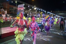 La moda, a veces s&iacute; incomoda 17