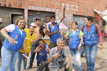 As&iacute; fue la primera jornada de atenci&oacute;n integral y de servicios en el &aacute;rea de renovaci&oacute;n urbana 10