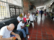 M&aacute;s de tres mil personas se alimentan diariamente en los Comedores Comunitarios de la comuna 14 