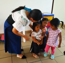 Miriam Morales,  la profe kichwa que cuida a la ni&ntilde;ez y su cultura