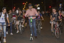 La Ciclovida nocturna: el nuevo encanto de Cali bajo la luna con deporte y actividad f&iacute;sica