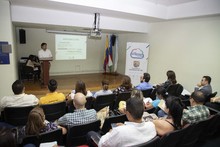 Por primera vez en Cali, Alcald&iacute;a entrega gu&iacute;a de pol&iacute;ticas p&uacute;blicas 