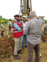 Se inicia la fundici&oacute;n de los 40 pilotes que tendr&aacute; el puente sobre el r&iacute;o Lili en la avenida Ciudad de Cali