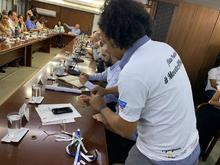 Alcalde Maurice Armitage &lsquo;se puso la camiseta&rsquo; por el Foro Nacional de la Bicicleta Cali 2019 