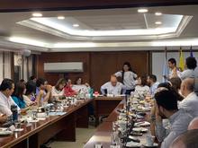 Alcalde Maurice Armitage &lsquo;se puso la camiseta&rsquo; por el Foro Nacional de la Bicicleta Cali 2019 