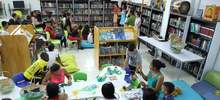 Biblioteca P&uacute;blica Desepaz: espacio para el teatro y las manualidades 