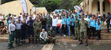 Mientras hac&iacute;an deporte, m&aacute;s de 300 personas recogieron 4 toneladas de basura en el r&iacute;o Cali 13