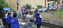 Mientras hac&iacute;an deporte, m&aacute;s de 300 personas recogieron 4 toneladas de basura en el r&iacute;o Cali 15