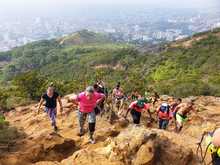 As&iacute; conquist&eacute; junto a decenas de cale&ntilde;os la cima de las Tres Cruces con el programa Carreras y Caminatas