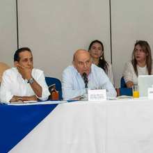 Alcalde Armitage ratifica respaldo al Bloque Regional de Congresistas en peticiones sobre Emcali y el MIO