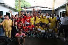 Habitantes de calle jugaron la final del torneo de f&uacute;tbol y ganaron un avance en su resocializaci&oacute;n