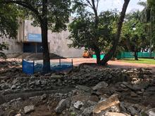 Parque Central arranc&oacute; obras haciendo demolici&oacute;n de zona dura