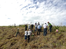 El imponente Cristo Rey, ve reverdecer las monta&ntilde;as que lo rodean 1