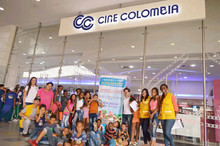 Alcald&iacute;a de Cali llev&oacute; m&aacute;s de 200 ni&ntilde;as, ni&ntilde;os y adolescentes a una funci&oacute;n gratuita en Cine Colombia 