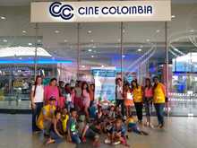 200 ni&ntilde;os de Cali terminaron de conmemorar el mes de la ni&ntilde;ez con cine gratis