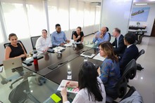 Director del Banco Mundial para Colombia reconoce labor de Cali en proyectos de educaci&oacute;n