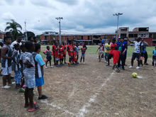 Potrero Grande jug&oacute; su partido de la paz en el D&iacute;a de la Madre