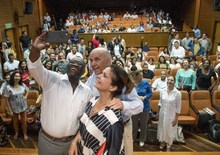 Mi Comunidad es Escuela celebr&oacute; el D&iacute;a del Maestro a 120 docentes tutores