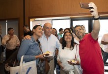 Mi Comunidad es Escuela celebr&oacute; el D&iacute;a del Maestro a 120 docentes tutores