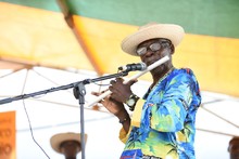 En intensa traves&iacute;a por el r&iacute;o Napi, Fajardo Hinestrosa lleg&oacute; a Timbiqu&iacute; cargado de sue&ntilde;os