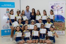 Reconocimiento al equipo cale&ntilde;o que logr&oacute; tercer puesto en el Mundial de Porrismo