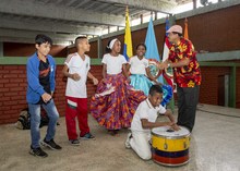 Con literatura, el INEM reconoci&oacute; la Afrocolombianidad