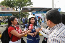 Alcalde Armitage presenta los nuevos 335 paraderos cubiertos del MIO que ya disfrutan los cale&ntilde;os