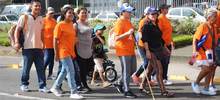 700 personas con discapacidad visual y auditiva caminaron por la inclusi&oacute;n en las principales v&iacute;as de Cali 