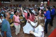 438 cale&ntilde;os son los nuevos beneficiarios  del subsidio econ&oacute;mico para el  adulto mayor