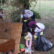Jornada de limpieza de la ribera del R&iacute;o Cali