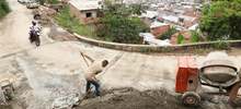 Infraestructura cumpli&oacute; a sector La Paz y paviment&oacute; un tramo pendiente