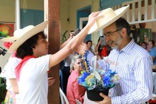 Embajador del Reino Unido en Colombia present&oacute; su reconocimiento a Cali y se despide de la carrera diplom&aacute;tica