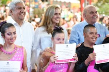 La ternura le dio la bienvenida al XIV Festival Mundial de Salsa