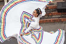 Lleno total en todos los escenarios del XXV Encuentro de Danzas Mercedes Monta&ntilde;o