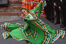 Lleno total en todos los escenarios del XXV Encuentro de Danzas Mercedes Monta&ntilde;o