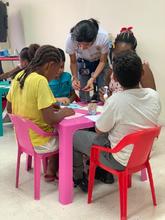 Ni&ntilde;os y ni&ntilde;as v&iacute;ctimas del conflicto fueron artistas por un d&iacute;a