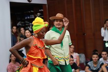 En la Universidad Javeriana se vivieron las danzas chocoanas del Petronio