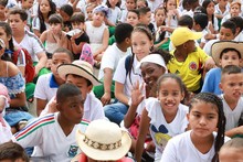 Comunidad educativa celebr&oacute; la Cultura Pac&iacute;fica