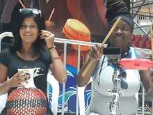 &iexcl;Qu&eacute; Rumba&iexcl; Qu&eacute; Morenas! &iexcl;Qu&eacute; Petronio&iexcl;