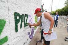 Cali le abri&oacute; las puertas al arte urbano para la paz con Graficalia, h&aacute;blame en colores 2019