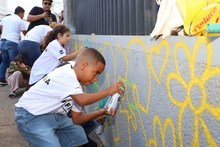 Graficalia colore&oacute; las sonrisas de los ni&ntilde;os de Cali