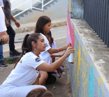 Graficalia colore&oacute; las sonrisas de los ni&ntilde;os de Cali