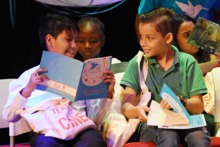 Alcald&iacute;a de Cali premi&oacute; a los mejores poetas de la ciudad