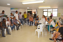 Se instala mesa de trabajo entre la Emru y comerciantes de San Pascual