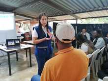 Comunidad del corregimiento La Paz se capacita en buenas pr&aacute;cticas y manipulaci&oacute;n de alimentos 