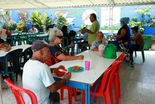 M&aacute;s de 150 personas se benefician en el Comedor Juan Pablo II 