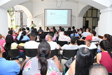 Comedores comunitarios, un espacio para la reconstrucci&oacute;n del tejido social