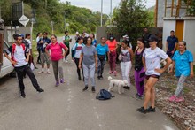 Rodeados de naturaleza los cale&ntilde;os recorrieron los senderos que atraviesa la caminata gratuita &lsquo;ruta Pance&rsquo;